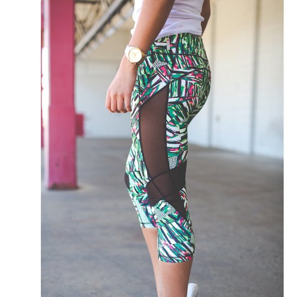 Zella green pattern leggings - Picture 3 of 15